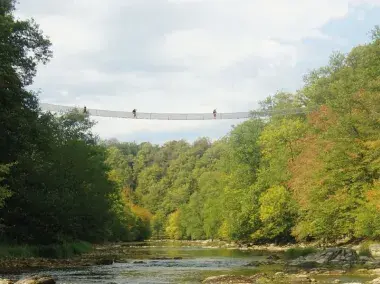 Passerelle himalayenne à Florenville